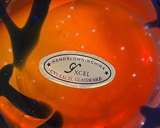 CYS Excel Blown Art Glass Vase	11x7.5x4.5in	HxWxD