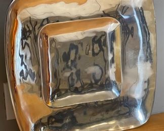 Mexus Ware Cast Aluminum Square Platter	17x17in	