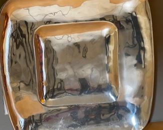 Mexus Ware Cast Aluminum Square Platter	17x17in	