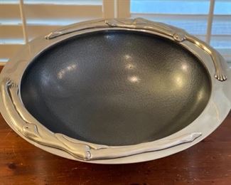 Sonma Figural Centerpiece Bowl	16in Diameter