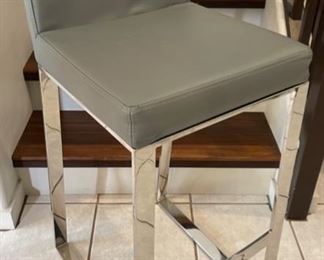 2pc Contemporary Counter Height Chairs Barstools Steel & Faux Leather	40x17x17in seat: 31 in H	HxWxD