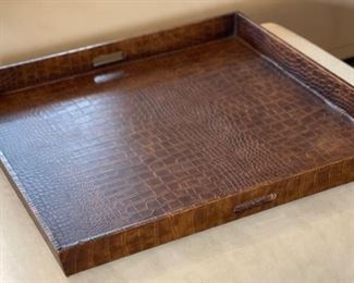 Lg Faux Alligator Tray	3x30x30in	HxWxD