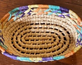 Handmade Weave Basket	3x12x7in	
