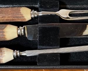 Stag/Antler Atkinson Bros Sheffield England Carving Set	Case: 1.5x14x5in	HxWxD