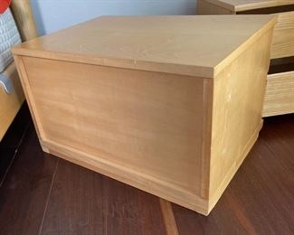 AS-IS 2pc Modern Oak 2-Drawer Low Profile Nightstands PAIR	14x24x16in	HxWxD