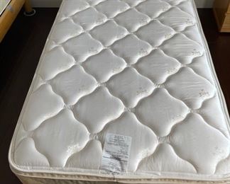 #1 Twin Bed Italian Gardenia Luciano De Gennaro for Brivio	36x29x84in	HxWxD