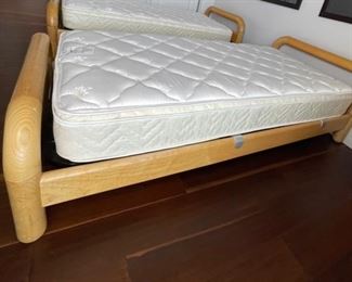 #2 Twin Bed Italian Gardenia Luciano De Gennaro for Brivio	36x29x84in	HxWxD
