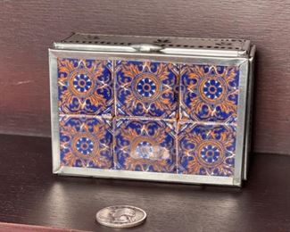 Artist Made Tile top Tin Trinket Box	2x4x2in	