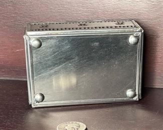 Artist Made Tile top Tin Trinket Box	2x4x2in	