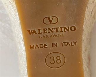 Valentino Shoes	38	