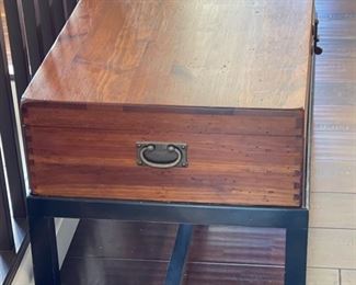 Solid Wood Coffee Table Chest/Trunk on Stand	20x40x21in	HxWxD