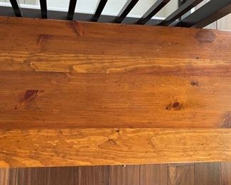 Solid Wood Coffee Table Chest/Trunk on Stand	20x40x21in	HxWxD