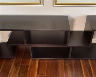 Contemporary Dark Wood adjustable Console Shelf	28.5x77x18	HxWxD