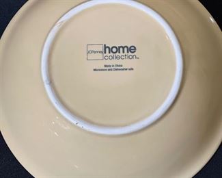 71 pc JC Penney Home Collection PEARL Yellow Dish Set	