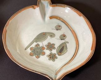 Ken Edwards El Palomar Apricot Shape Plate Tonala	11in Long	