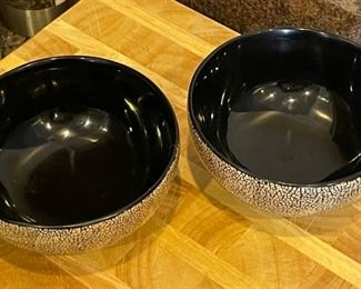 2pc Vietnam Bowls	5in Diameter	