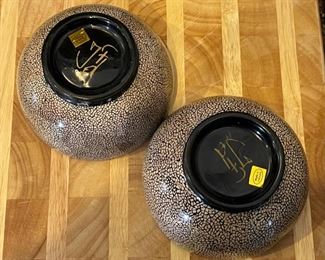 2pc Vietnam Bowls	5in Diameter	