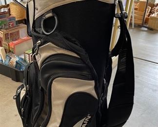 Sun Mountain C-130 Tour Golf Bag	