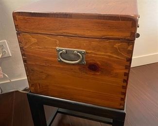 #2 Solid Wood End Table Chest/Trunk on Stand	Box:14x14x13 with stand: 14x14x26.5	
