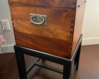 #2 Solid Wood End Table Chest/Trunk on Stand	Box:14x14x13 with stand: 14x14x26.5	
