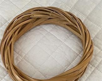 Oaxaca Mexico Vintage Barro Negro Fine Hand Carved Art Pottery Black Olla Vase	8in tall 7.5in wide	
