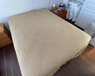 Ralph Lauren Sheet Set Brown Color	Queen Size	
