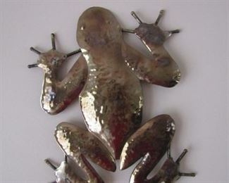 Metal Frog Wall Art 16" x 12"