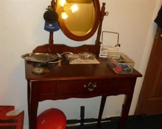 Dressing table
