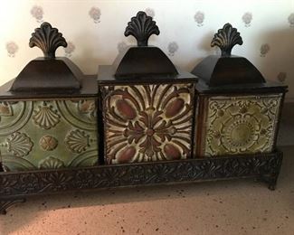 Decorative tin canister set