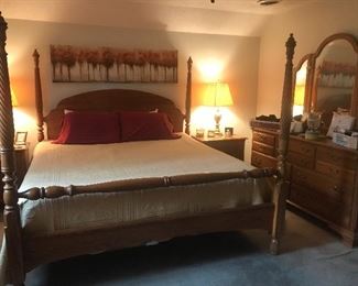 Pensylvania House King Bedroom set...magnificent!!