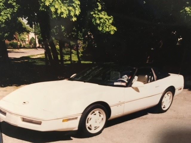 1988 Corvette 35th Anniversary Edition