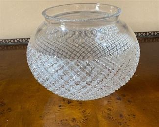 Marc Jacobs Crystal Rose Bowl 9” x 7” $95 - - NEW PRICE $75