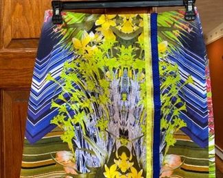 Ellie Tahari Zipper front skirt $35