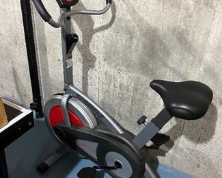 Like-new exercise bike