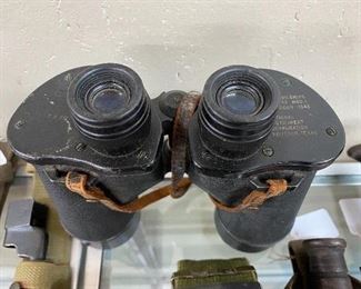 WW2 USN Mark 32 Model 1 Binoculars 