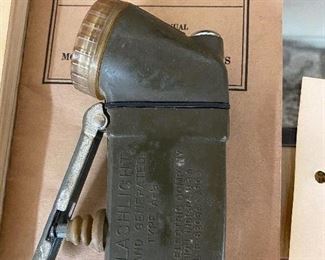 WW2 U.S. Type A9 Flashlight