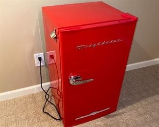 RED FRIGIDAIRE MINI FRIDGE
19”L x 17”W x 32”H