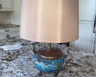 RARE & ANTIQUE ELEPHANT TRUNK UP CHAMPLEVE CLOISONNÉ BIRD ROOSTER ENAMEL LAMP