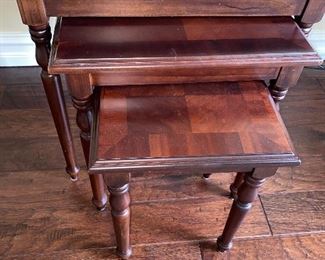 3 PIECE NESTING TABLES