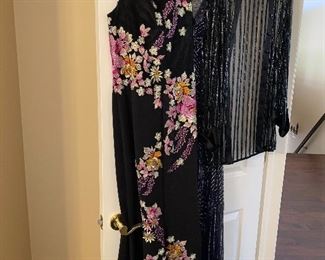 WOMENS DRESSES