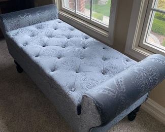 GRAY VELVET BENCH
53”L x 22”W x 24”H