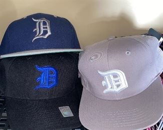 DETROIT TIGERS HATS