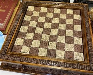 CHESS SET