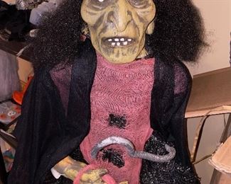 HALLOWEEN DECORATIONS