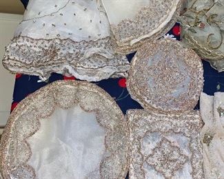 GORGEOUS TABLE LINENS