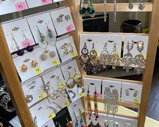 COSTUME JEWELRY