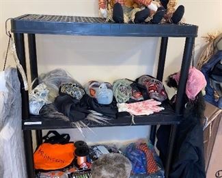 HALLOWEEN DECORATIONS