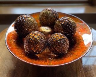 Decorative balls in bowl