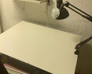Art Drafting Table w light