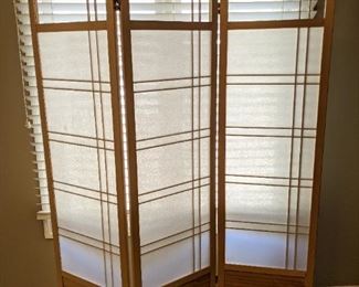 Nice Japanese-ish blonde wood/rice paper room divider.